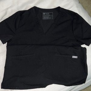 Small Casma three pocket FIGS scrub top. Black